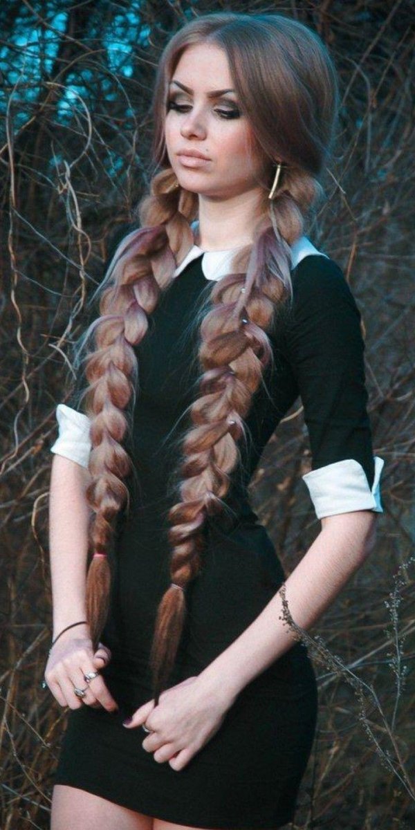 С девушками с длинными