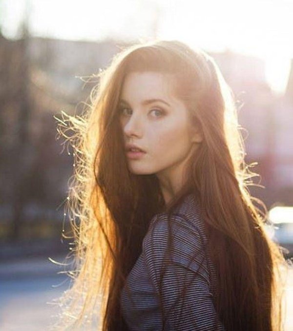 С девушками с длинными