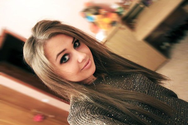 С девушками 20 лет