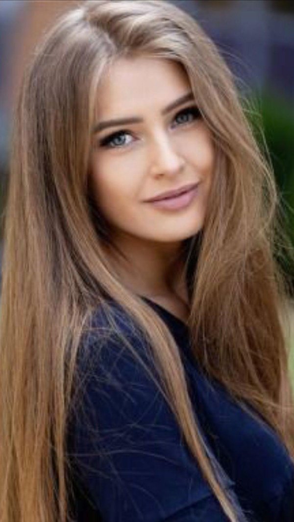 С девушками 20 лет