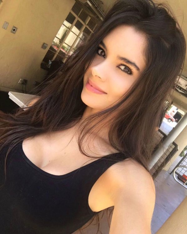 С девушками 20 лет