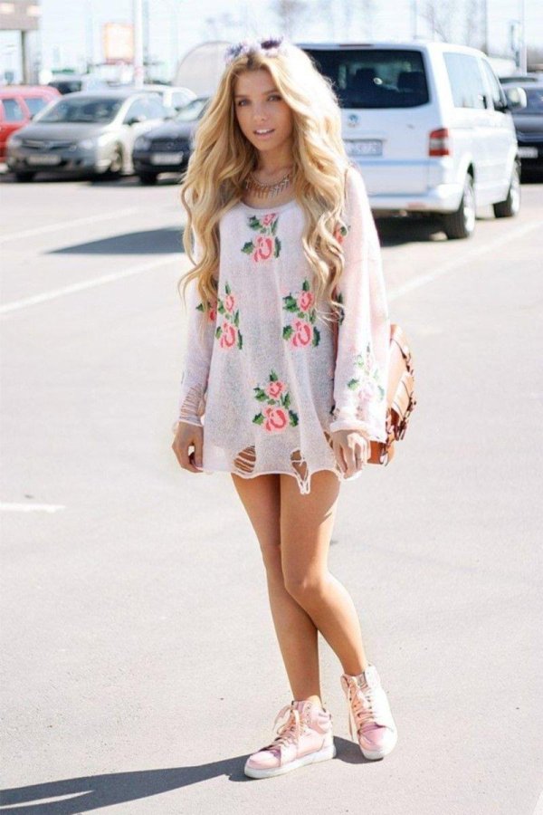 Девушка и одежда одежды