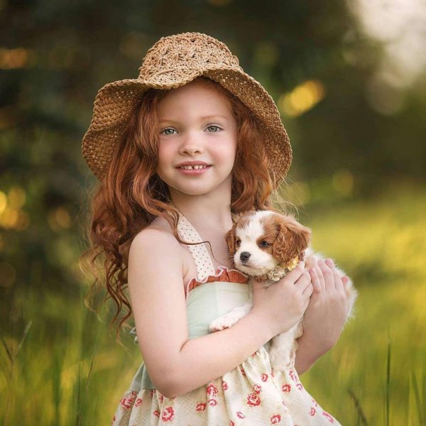 С девушками и детьми