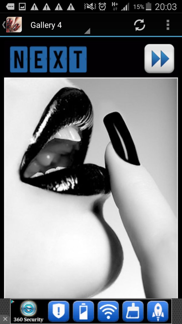 С девушками и губами