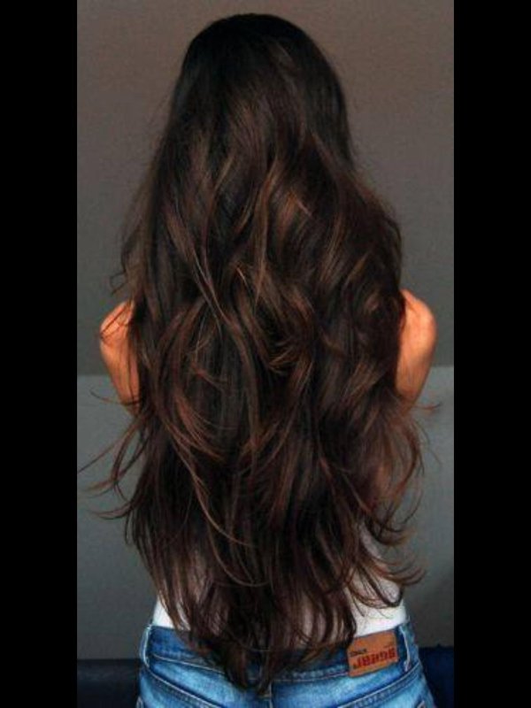 Девушка спиной длинные волосы