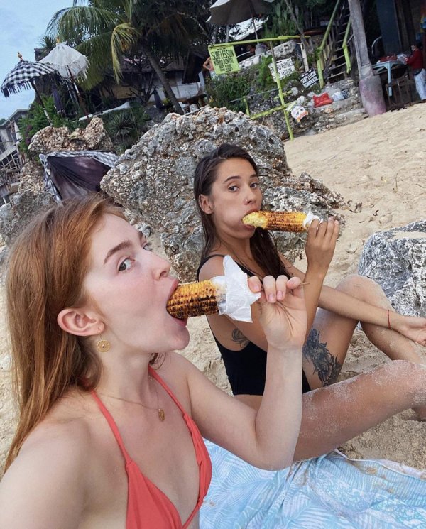 Самые с девушками смешные