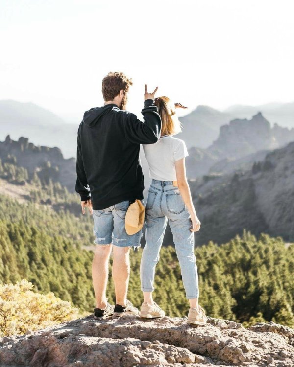 Парень и девушка друзья