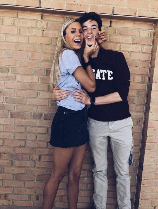 Парень и девушка друзья