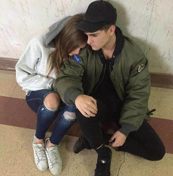 Парень и девушка друзья