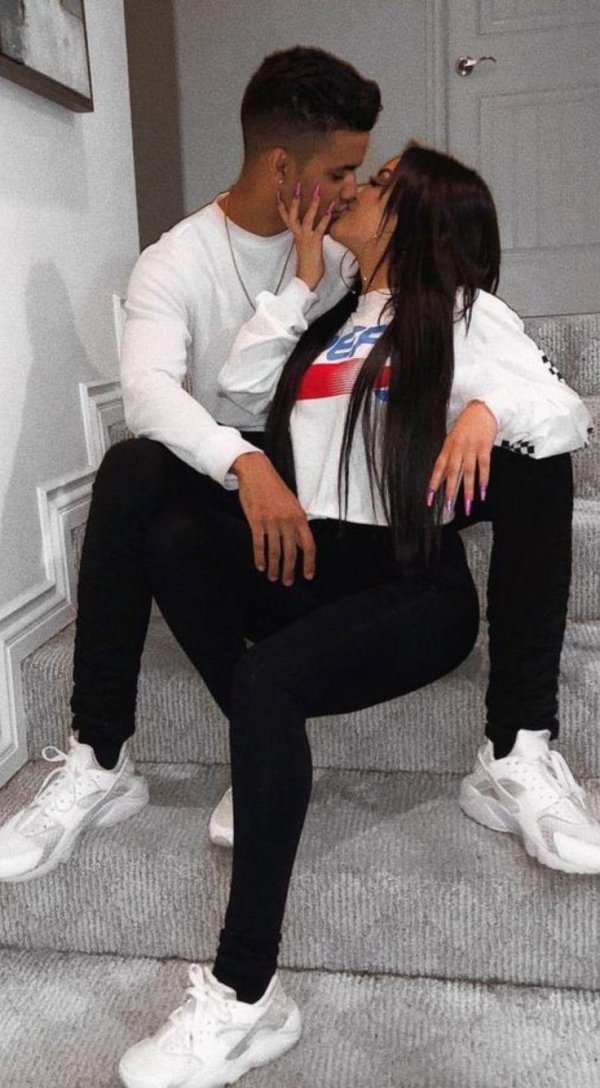 Парень и девушка друзья