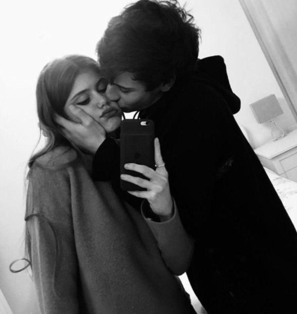 Парень и девушка друзья