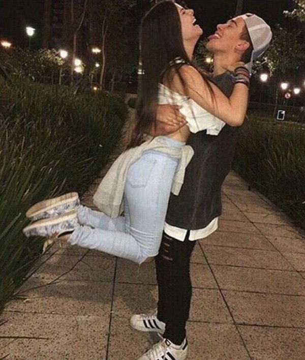 Парень и девушка друзья