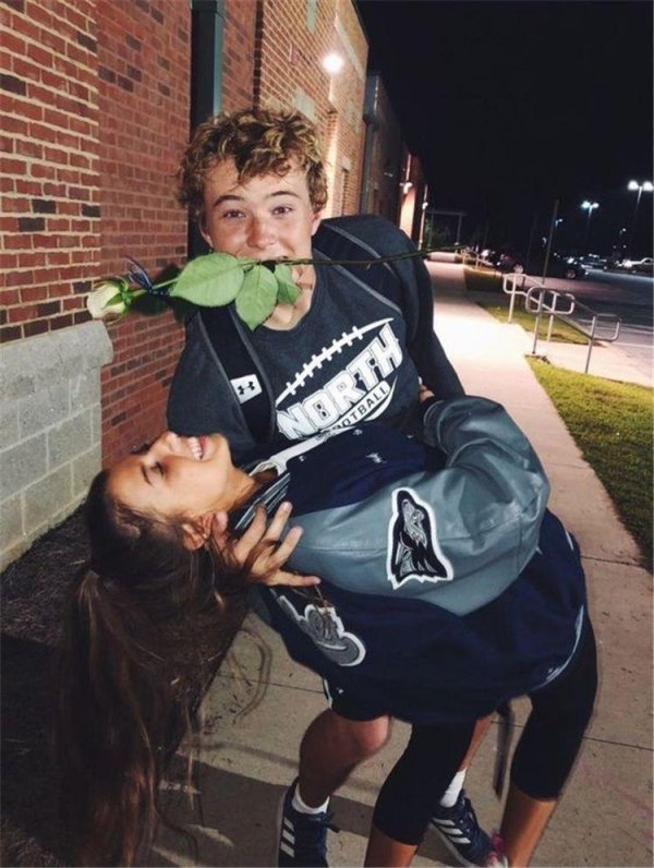 Парень и девушка друзья