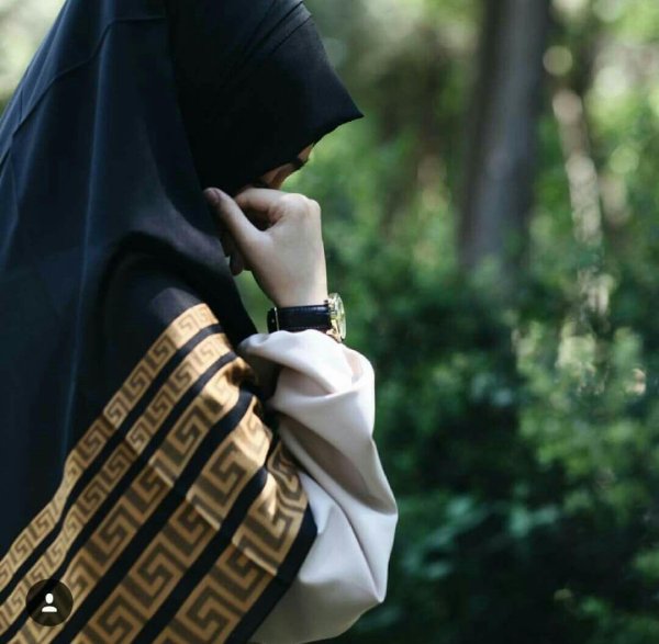 Со смыслом мусульманские девушка