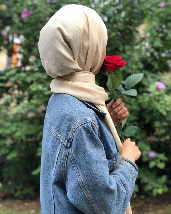 Со смыслом мусульманские девушка