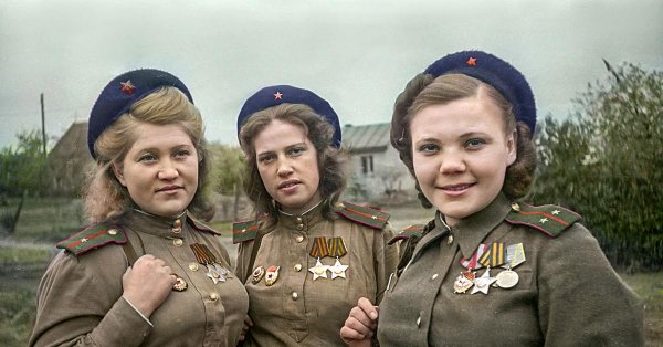 С девушками на войне