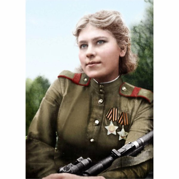 С девушками на войне