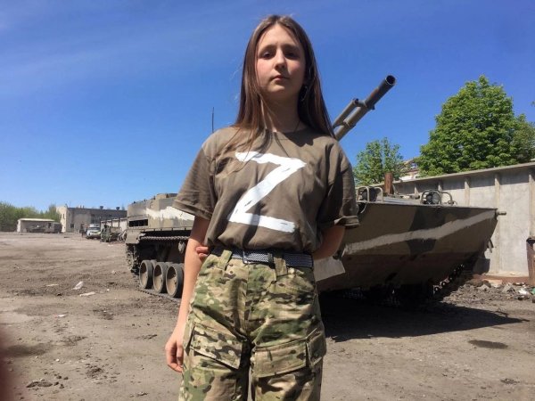 С девушками на войне