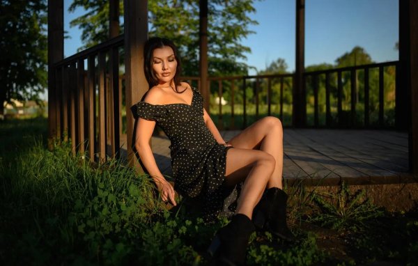 Девушка без авторских прав