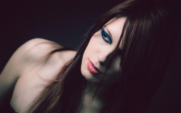 Девушка без авторских прав