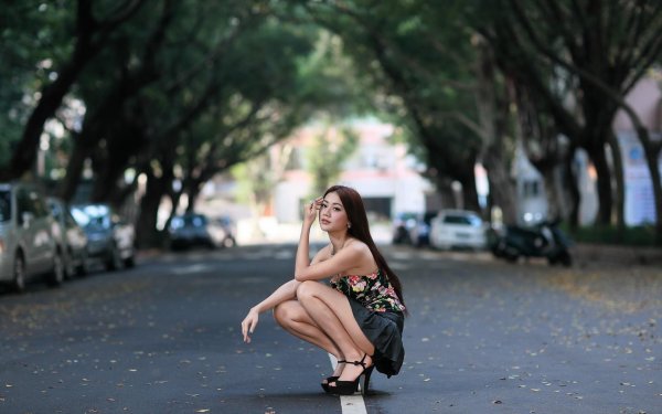 Девушка без авторских прав