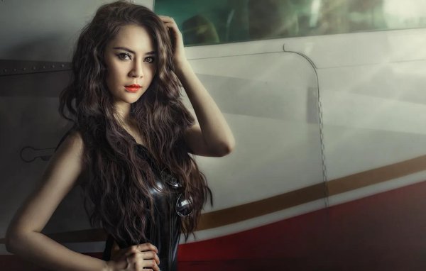 Девушка без авторских прав