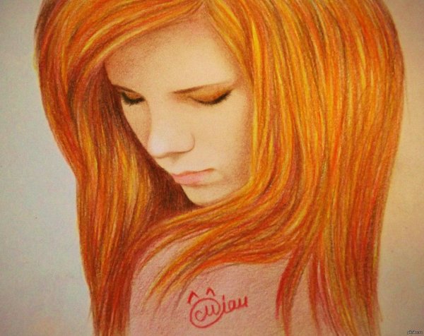 С нарисованными рыжими девушками