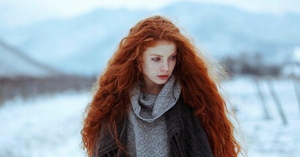 С рыжими девушками зимой