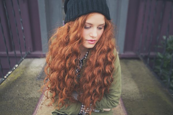 С рыжими девушками зимой