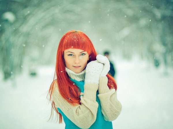 С рыжими девушками зимой