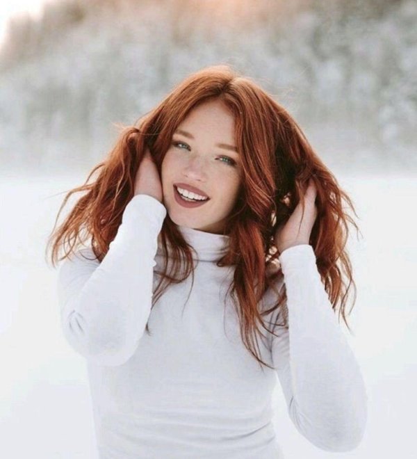 С рыжими девушками зимой