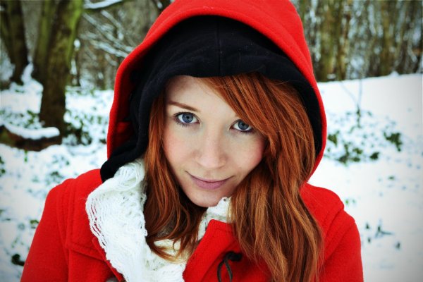 С рыжими девушками зимой