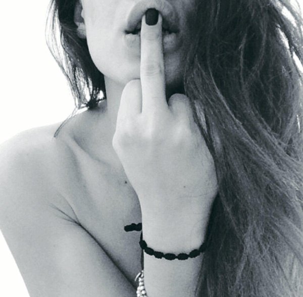 С факом и девушками