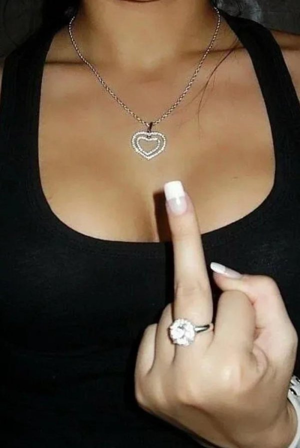 С факом и девушками