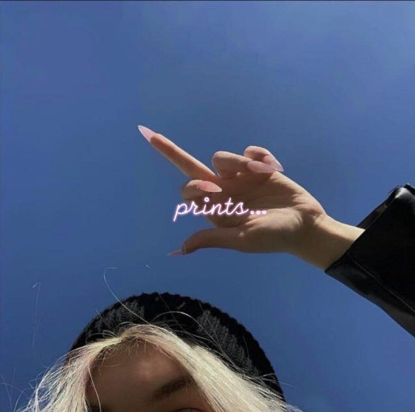 С факом и девушками