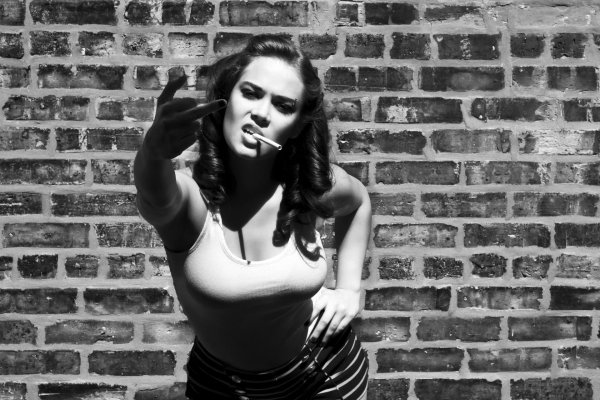 С факом и девушками