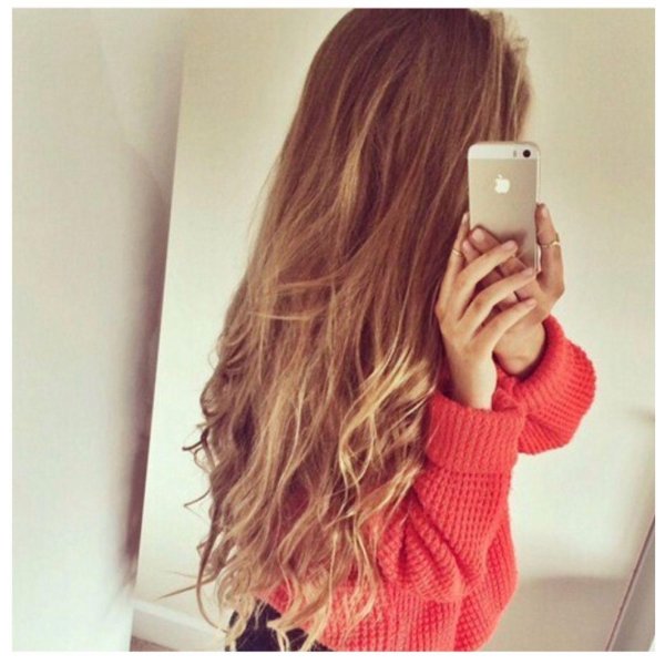 С темно русыми девушками