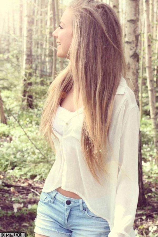 С темно русыми девушками