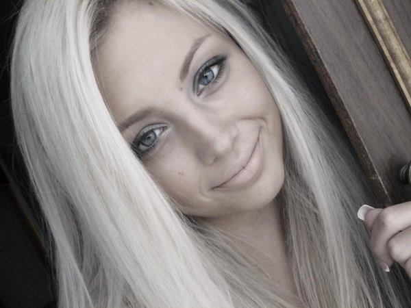 С девушками блондинками на аву