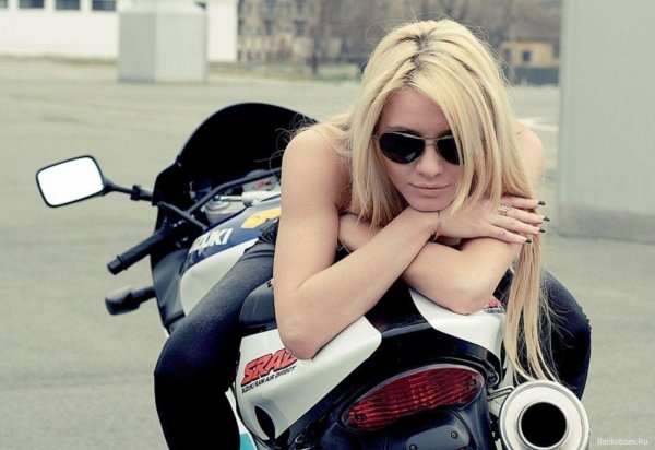 С девушками блондинками на аву