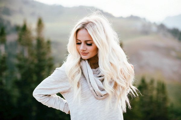 С девушками блондинками на аву