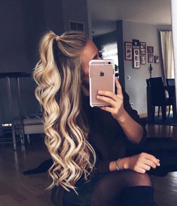 С девушками блондинками на аву