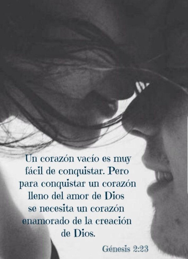 Парень и девушка черно белые