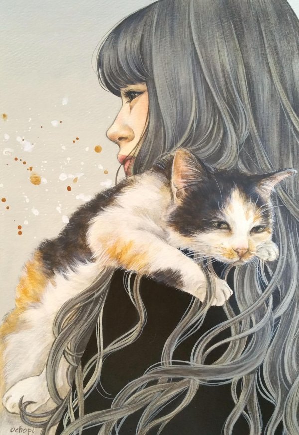 На аватарку девушка с кошкой