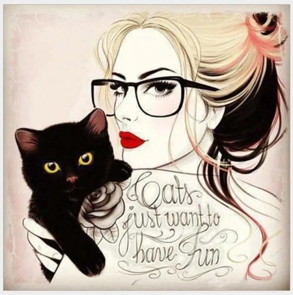 На аватарку девушка с кошкой