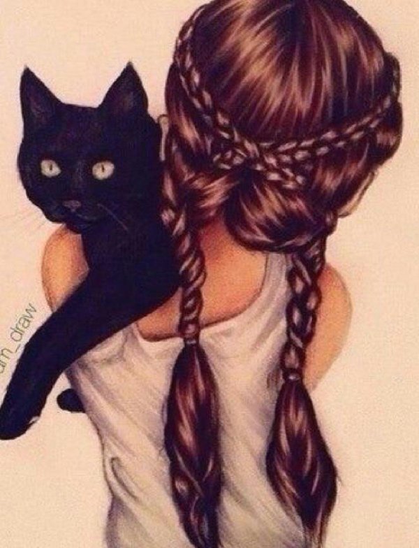 На аватарку девушка с кошкой