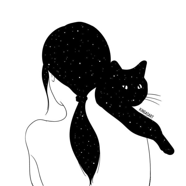 На аватарку девушка с кошкой