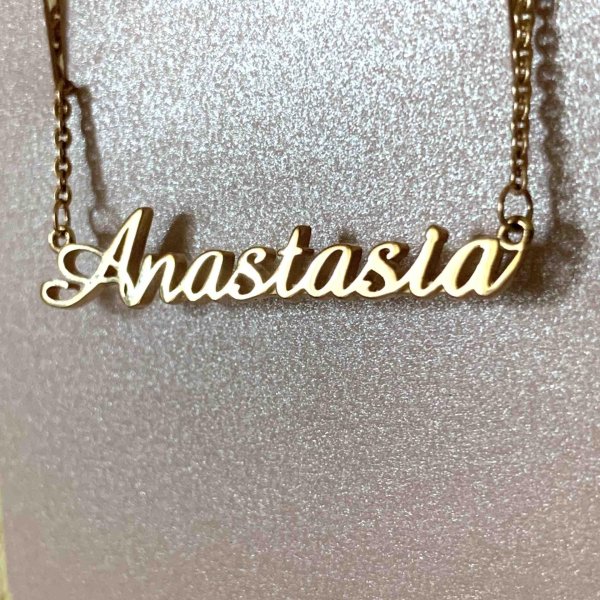 С именем анастасия с девушками