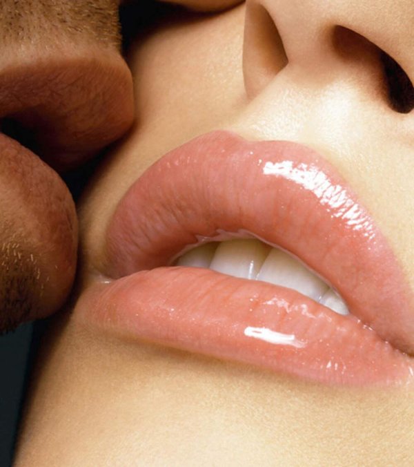 Губы для мужчины
