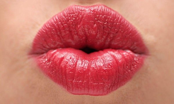 Губы для мужчины